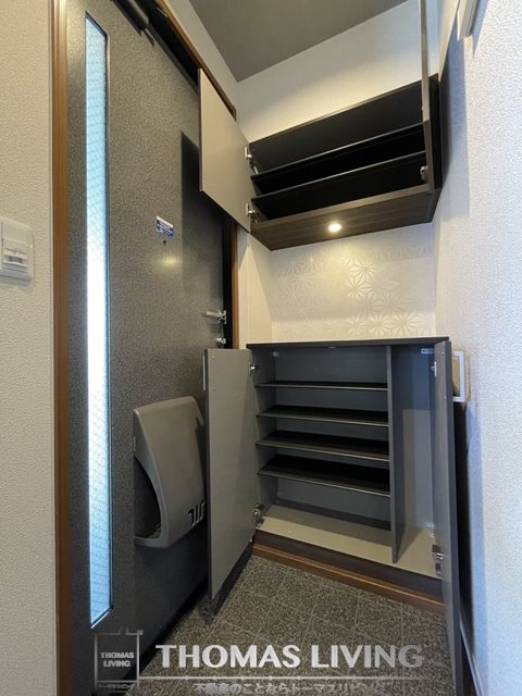 サンフォレストA 玄関
