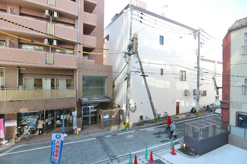 ハルコート大橋 眺望　スーパーや銀行など周辺施設充実しています