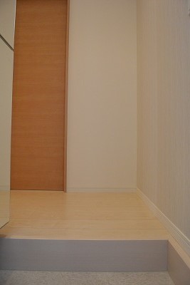 アルバーノ諸岡 玄関※同シリーズ参照