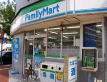 ドゥーエ赤坂 ﾌｧﾐﾘｰﾏｰﾄ 舞鶴三丁目店