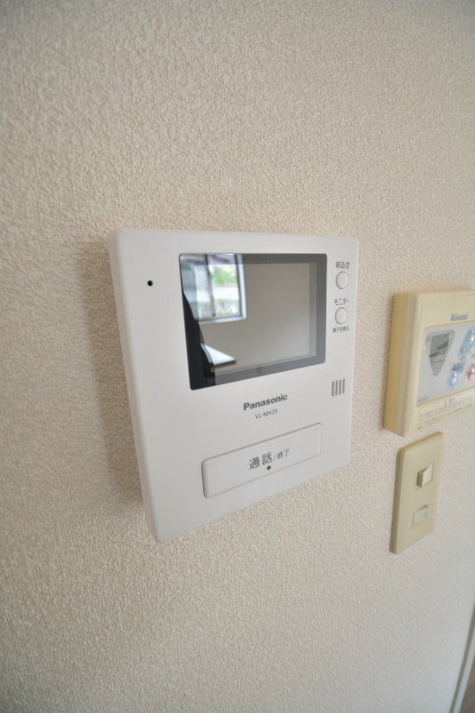 ユニゾン上富野 B棟 インターホン