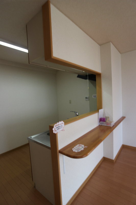 ロージュマン黄金町 カウンターキッチン