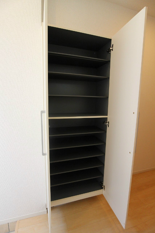 ウエストヒルズⅢ 収納