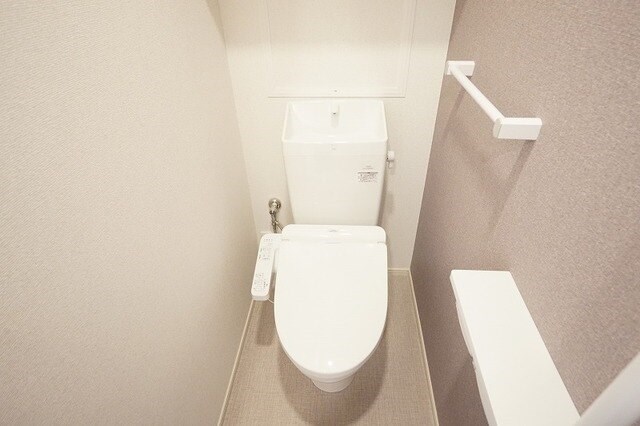 パンフィーユ 温水洗浄便座付きなので快適です。