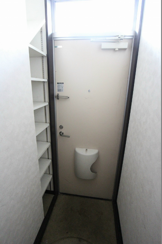 MOON赤坂　A棟 玄関