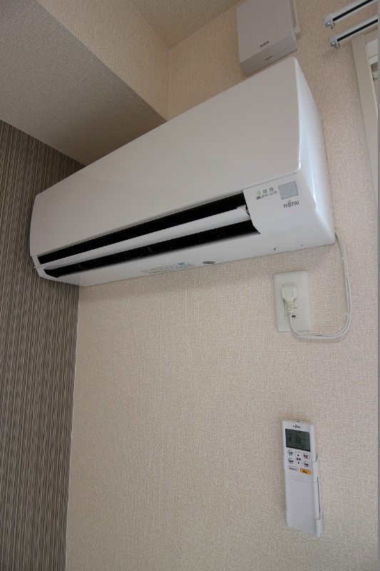 ポサーダ明石 冷暖房を完備しています。2基設置です。