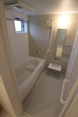 Grand Soleil　B棟  ※別号室の写真です。足が伸ばせる一坪浴槽！