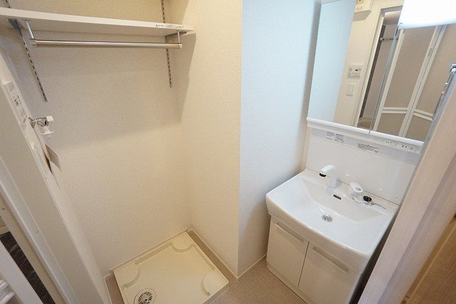 ポスカート　F. ※別号室の写真です。
