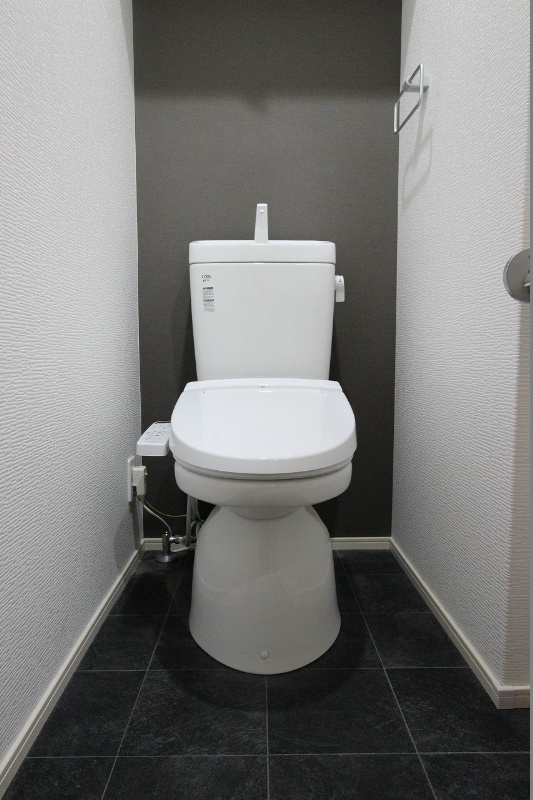 アクシオ小倉 シックな雰囲気を醸し出すトイレでくつろぎの空間を。