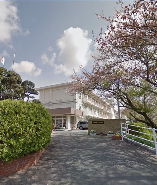 ファニーコート 北九州市立高見中学校