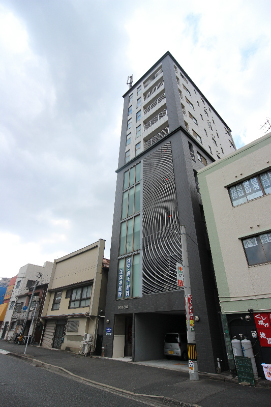WIN小倉 外観