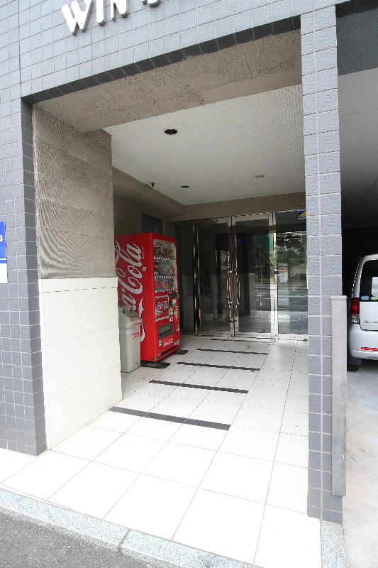 WIN小倉 エントランス