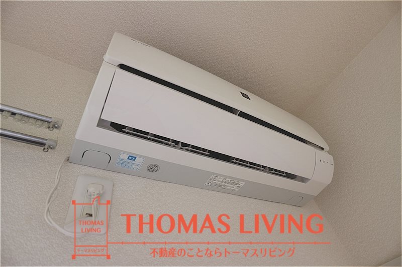 カレッジヒルズ B棟 冷暖房機能付きエアコン