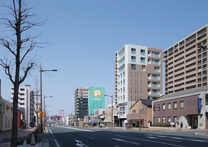 アヴィタシヨン浅生通り 戸畑区の浅生通に輝きを放つ高級賃貸です。
