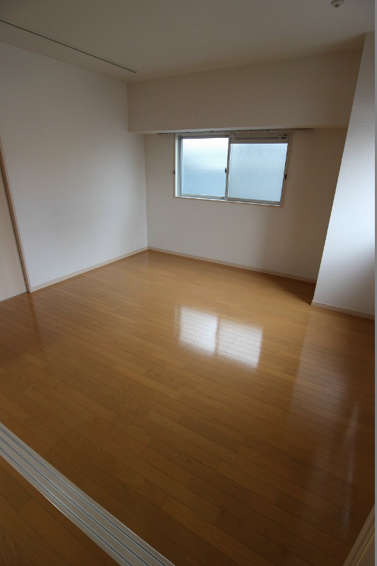 SQUARE 152 寝室の広さも約9帖です。