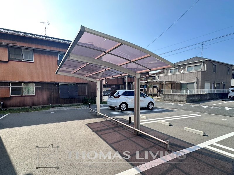 ヴァンヴェール中井  駐車場