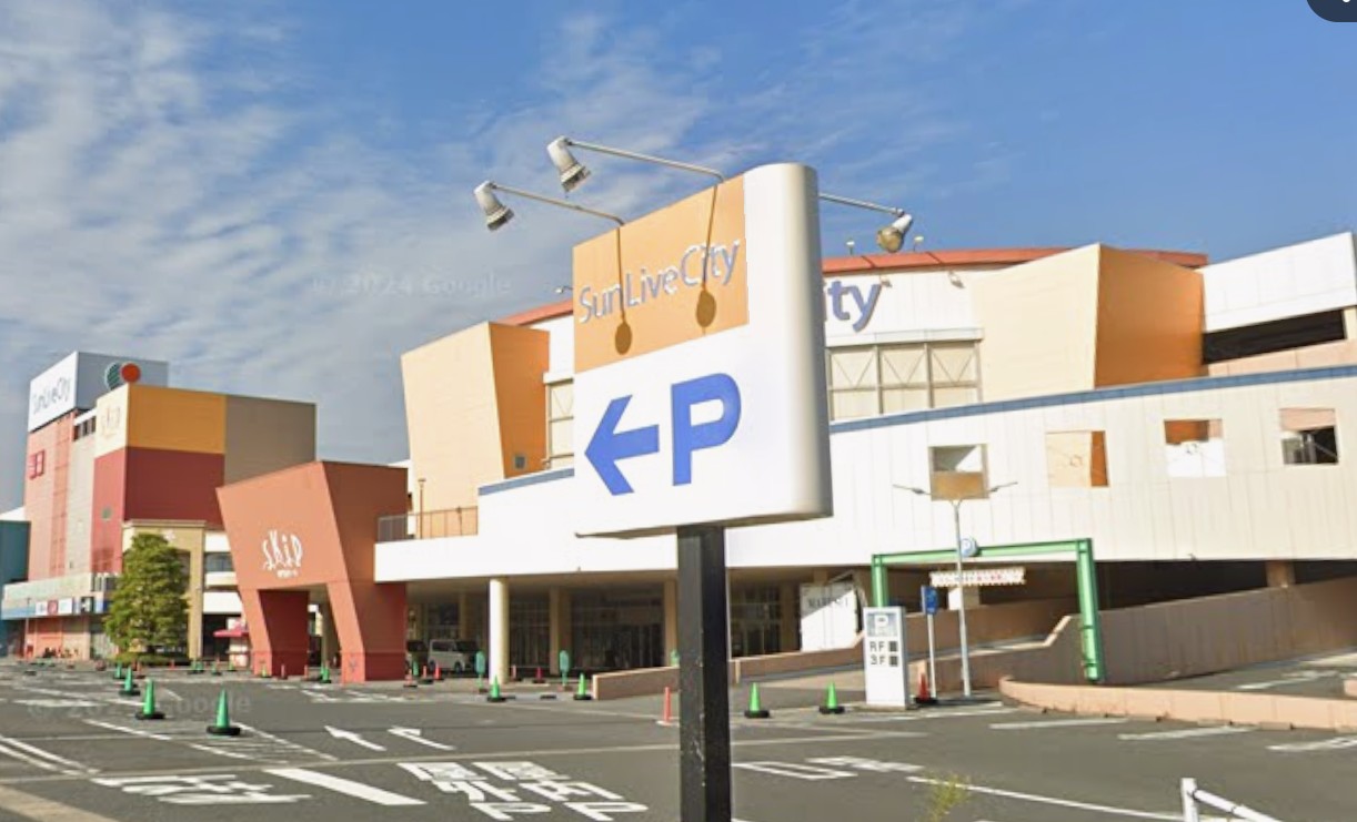 Excel Garage 小倉南　A棟 サンリブシティ小倉