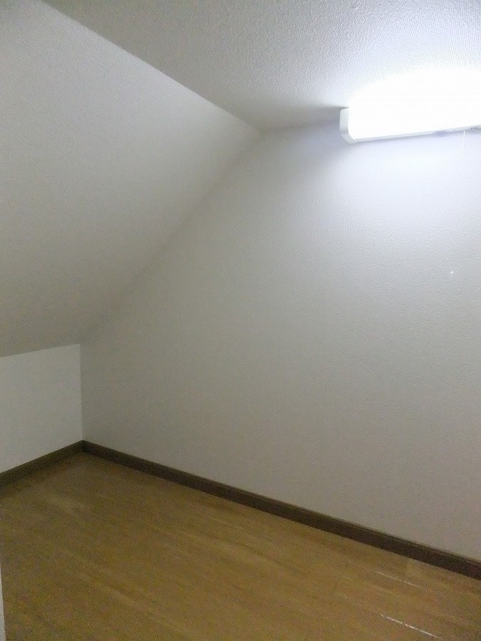 アヴニール　S 階段下収納があります！