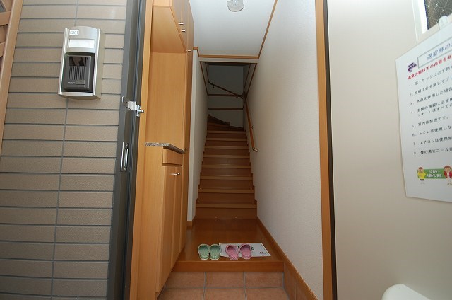 ペンサミエント　Ｃ棟 ※別号室の写真です。