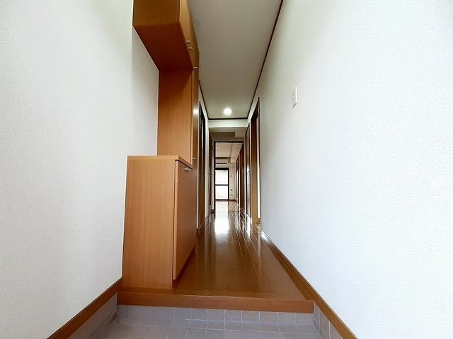 グランヴィクトワール 玄関
