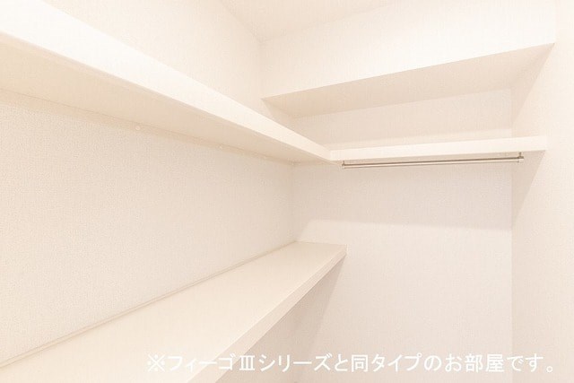 パンフィーユ ウォークインクローゼット。