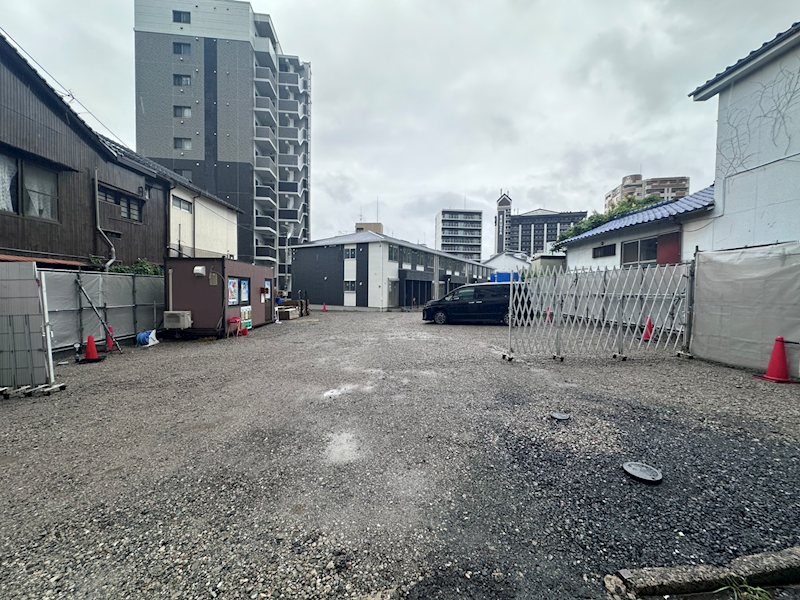 MAISON STELLA Mon 駐車場