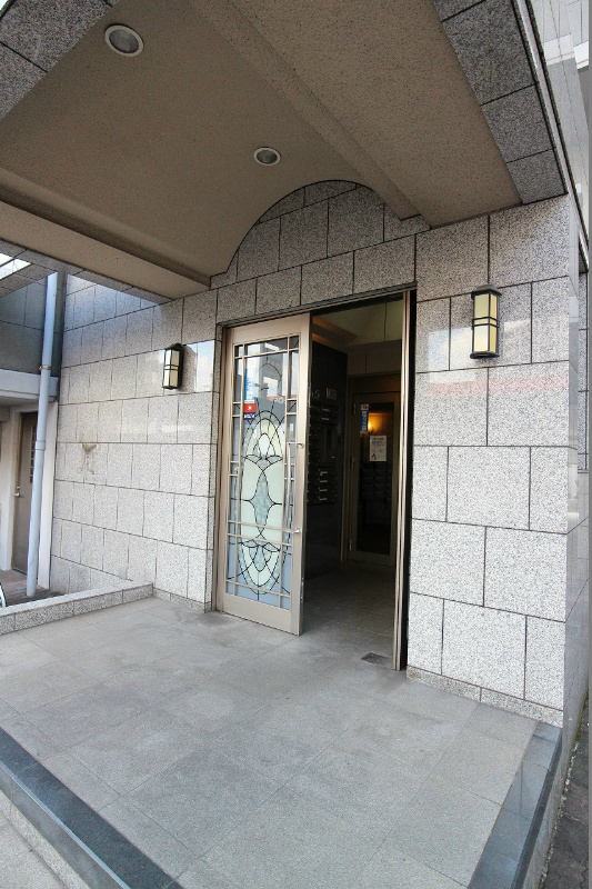 アヴィニールNo.5 外観