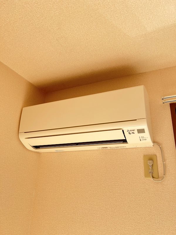 サンハイム徳力 エアコン付きです。