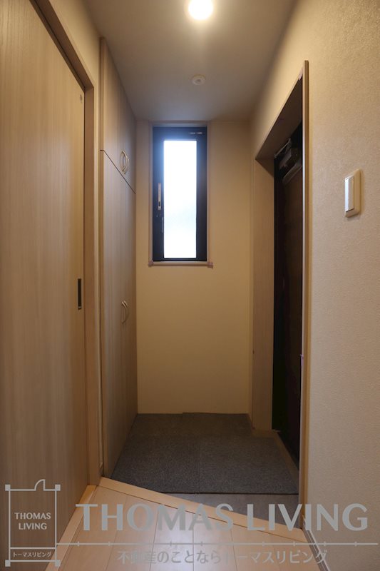 万玉ビル 玄関