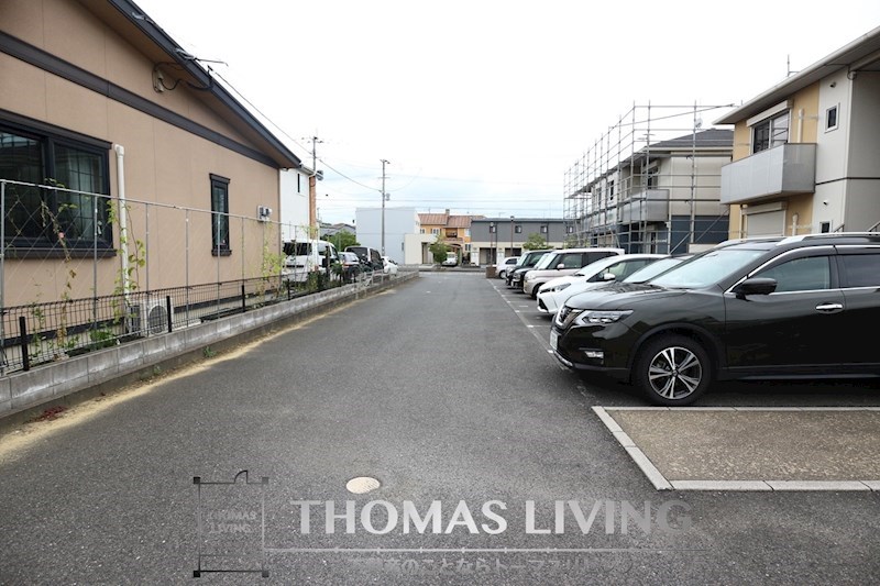 エスベランサ弐番館  駐車場