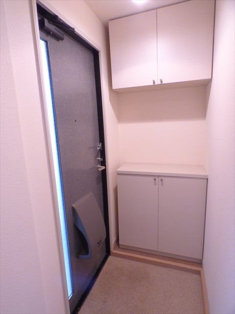 パルコ針摺 玄関