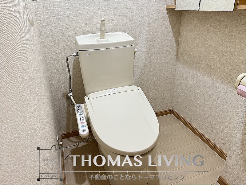 ウルノアパートメントハウス805 嬉しいウォシュレット付きです。