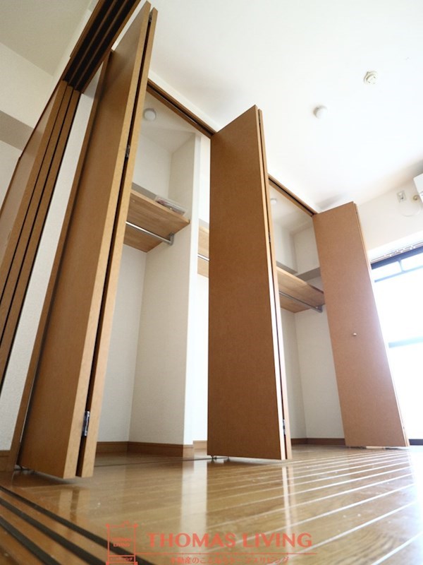 日の里和ビル 収納