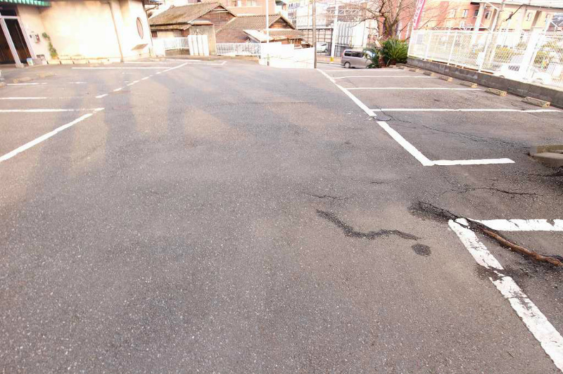 セレッソ中川 病院の敷地内にあります