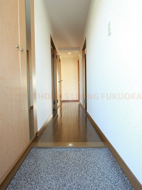 グランドゥール祥雲　 玄関　※別号室参考写真