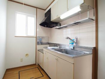 福岡県遠賀郡水巻町二東２丁目 同型タイプです。