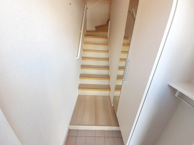 プロスペール通古賀Ⅵ 玄関