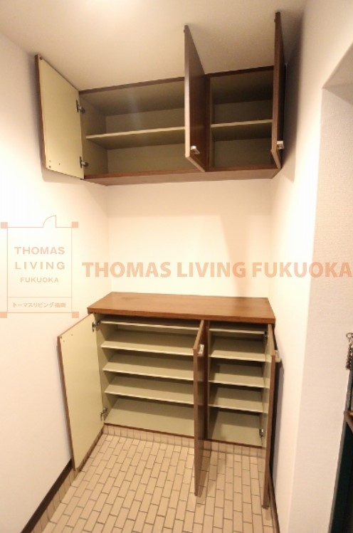 アーバン宮地岳 写真は同物件別号室別間取りです。