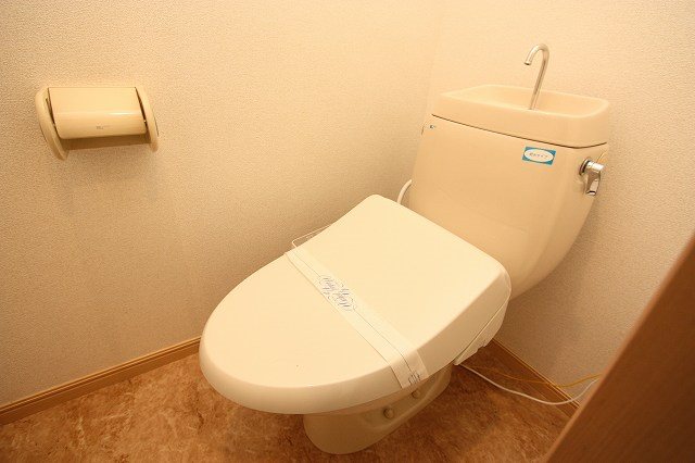エクセレント都府楼南2 トイレ
