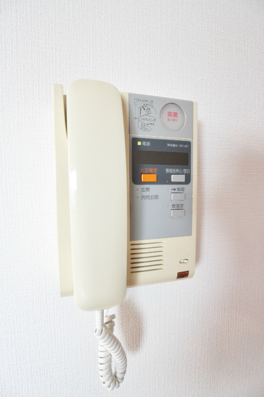 セレーノ高宮 インターホン　※別号室参考写真