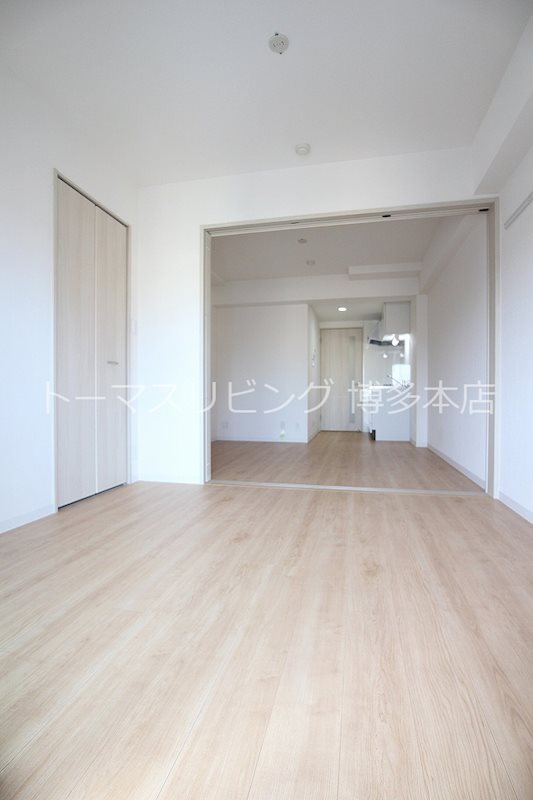 エルグランド博多 同施工会社参考写真。現状優先。