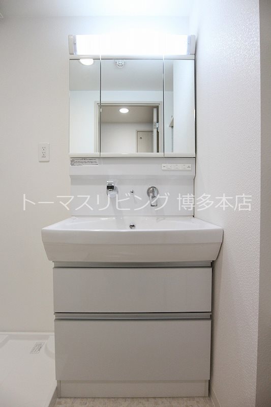 エルグランド博多 同施工会社参考写真。現状優先。