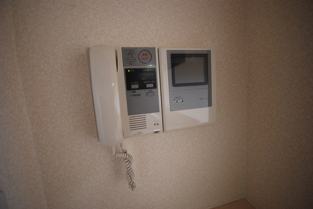 サンライトキャッスル ＴＶインターフォン　※別号室参考写真