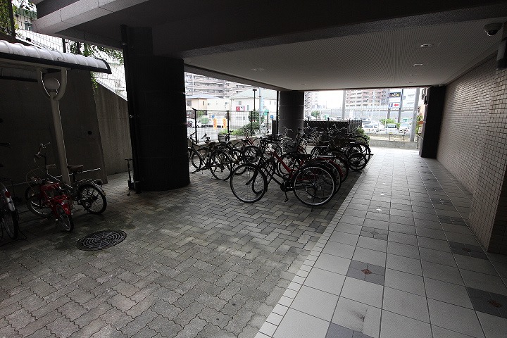 アムール香椎駅南 駐輪場