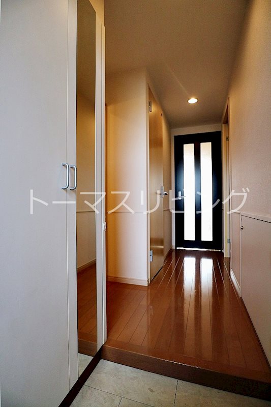 セゾンドール貝塚 玄関　別号室参考写真