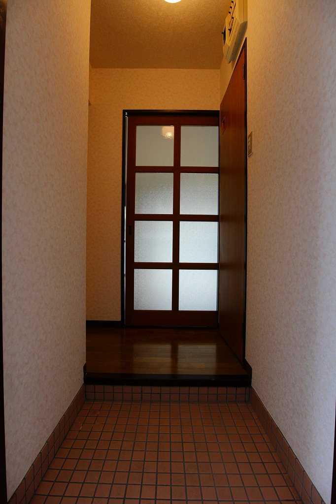 アークトレード太宰府 ※別号室参考写真