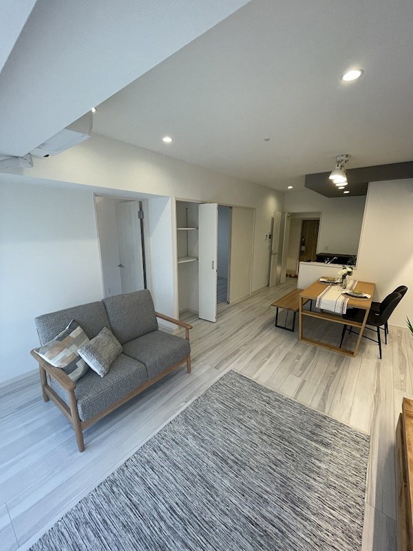 福岡県福岡市東区箱崎ふ頭３丁目 ※別室参考画像