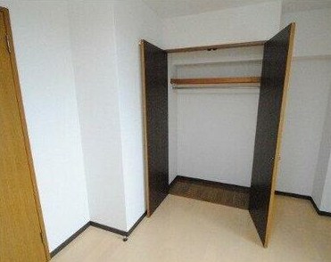 エトランゼ12宮本 収納
