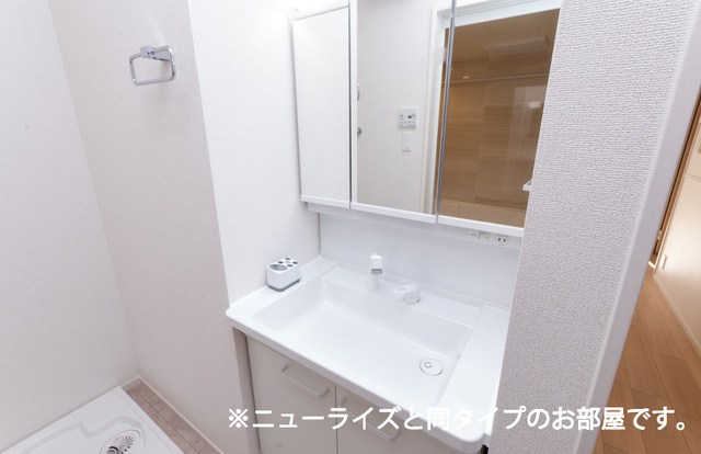 ウィスタリアⅠ 同型物件参考写真
