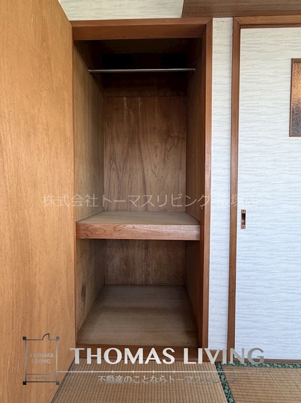 鯰田戸建て 収納